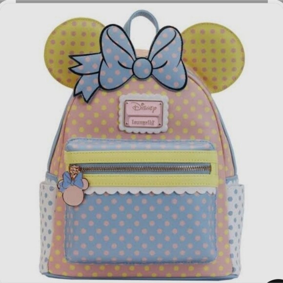 Loungefly Handbags - Disney Minnie Mouse polka dot Loungefly.